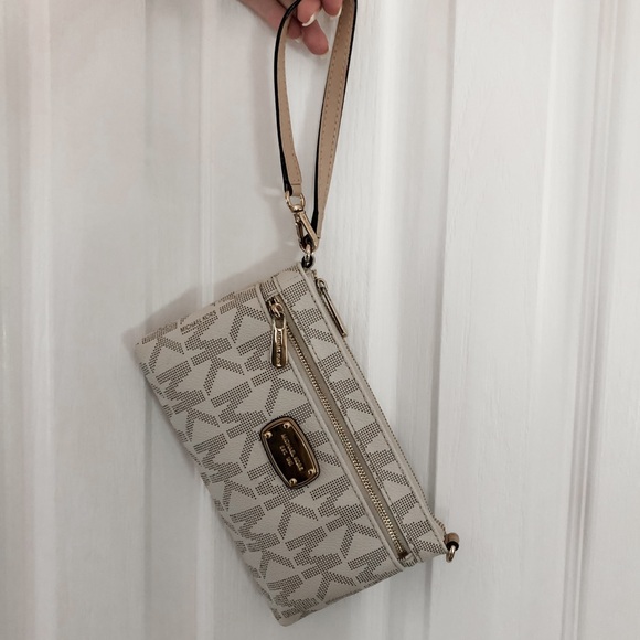 ↠ SOLD ↞ - Picture 9 of 14